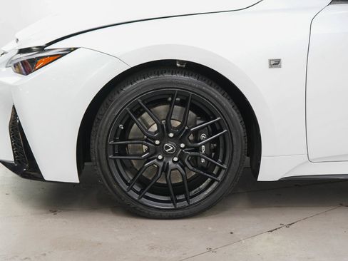 Used 2023 Lexus IS 500 RWD image 29