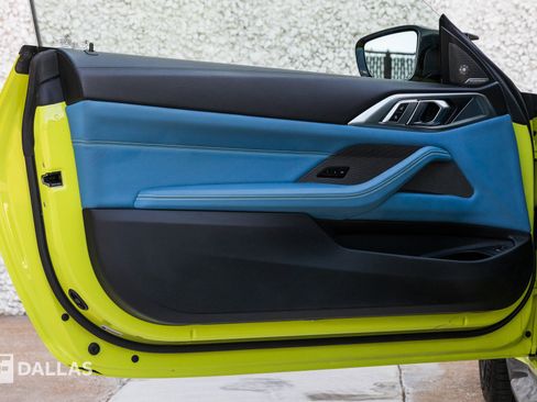 Used 2023 BMW M4 xDrive Competition w/ M Carbon Exterior Package image 27