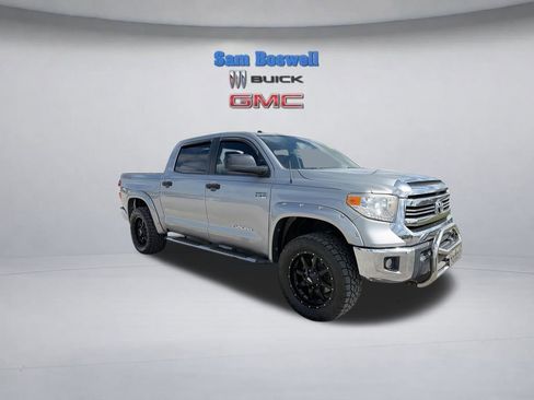 Used 2016 Toyota Tundra SR5 w/ TRD Off Road Package image 2