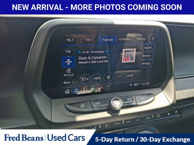 Used 2022 Chevrolet Camaro SS RWD image 28