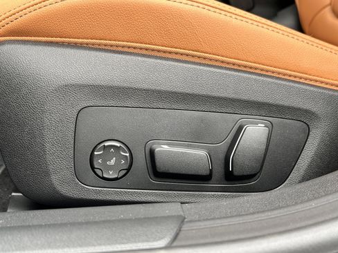 New 2026 BMW i4 eDrive40 w/ Parking Assistance Package image 28