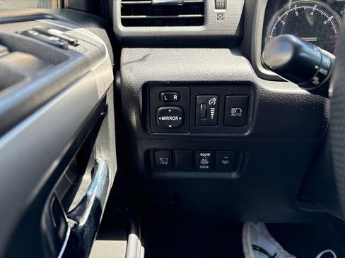 Used 2022 Toyota 4Runner Limited AWD/4WD image 15