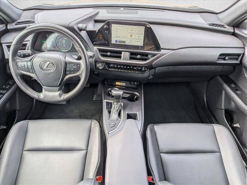 Used 2024 Lexus UX 250h FWD image 18