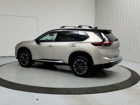 New 2026 Nissan Rogue Platinum w/ Platinum Premium Package image 5