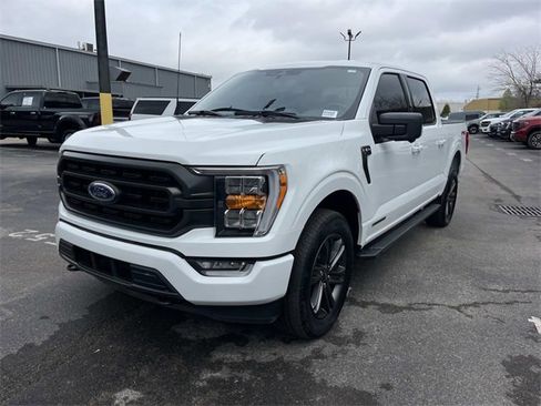 Used 2023 Ford F150 XLT w/ Equipment Group 302A High image 7