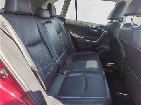 Used 2020 Toyota RAV4 XLE Premium AWD/4WD image 25