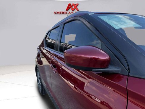 Used 2021 Nissan Kicks SV image 7