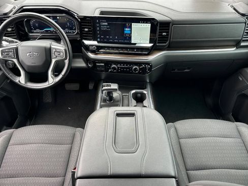 Used 2022 Chevrolet Silverado 1500 RST w/ Convenience Package II AWD/4WD image 13