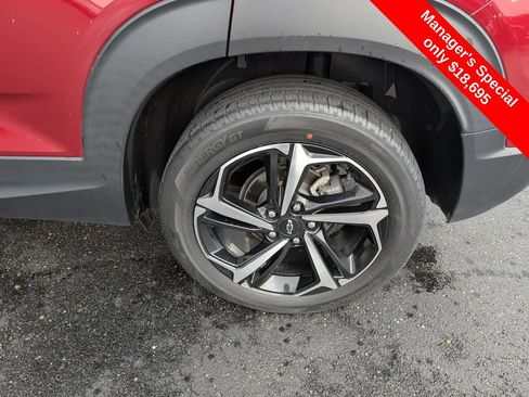 Used 2022 Chevrolet TrailBlazer RS w/ Technology Package AWD/4WD image 24
