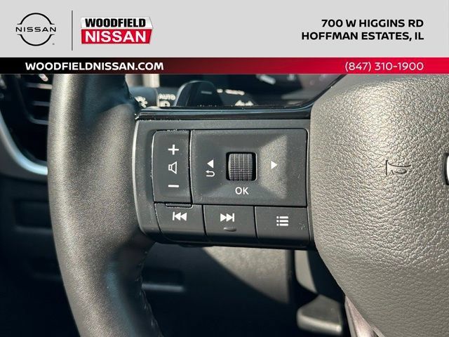 Certified 2025 Nissan Rogue SL w/ SL Premium Package AWD/4WD image 38