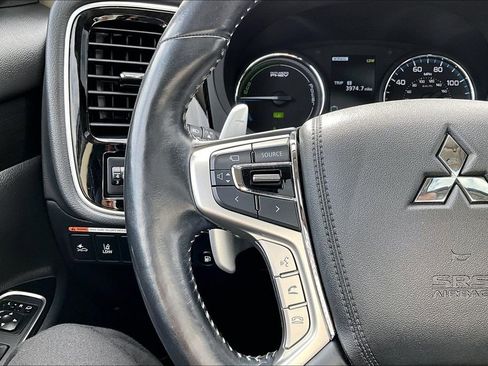 Used 2018 Mitsubishi Outlander GT image 10
