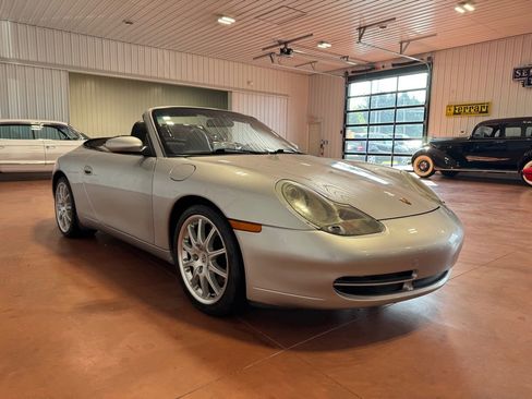 Used 2001 Porsche 911 Cabriolet image 6