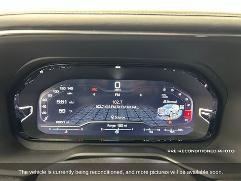 Used 2023 GMC Yukon Denali image 20