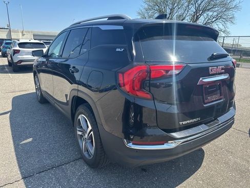 Used 2018 GMC Terrain SLT w/ Preferred Package FWD image 5