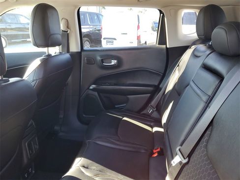 Used 2017 Jeep Compass Latitude w/ Popular Equipment Group image 30