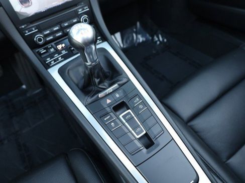 Used 2017 Porsche 718 Boxster image 34