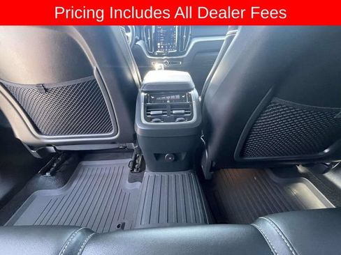 Used 2023 Volvo XC60 B5 Ultimate w/ Climate Package AWD/4WD image 18