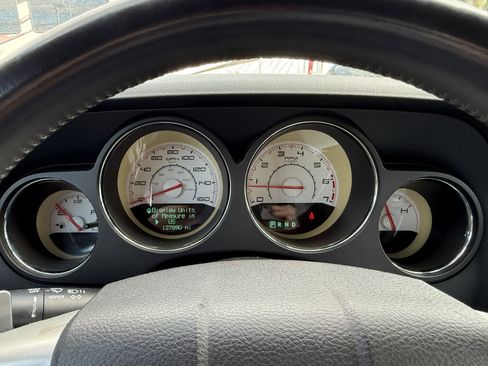 Used 2013 Dodge Challenger R/T image 13