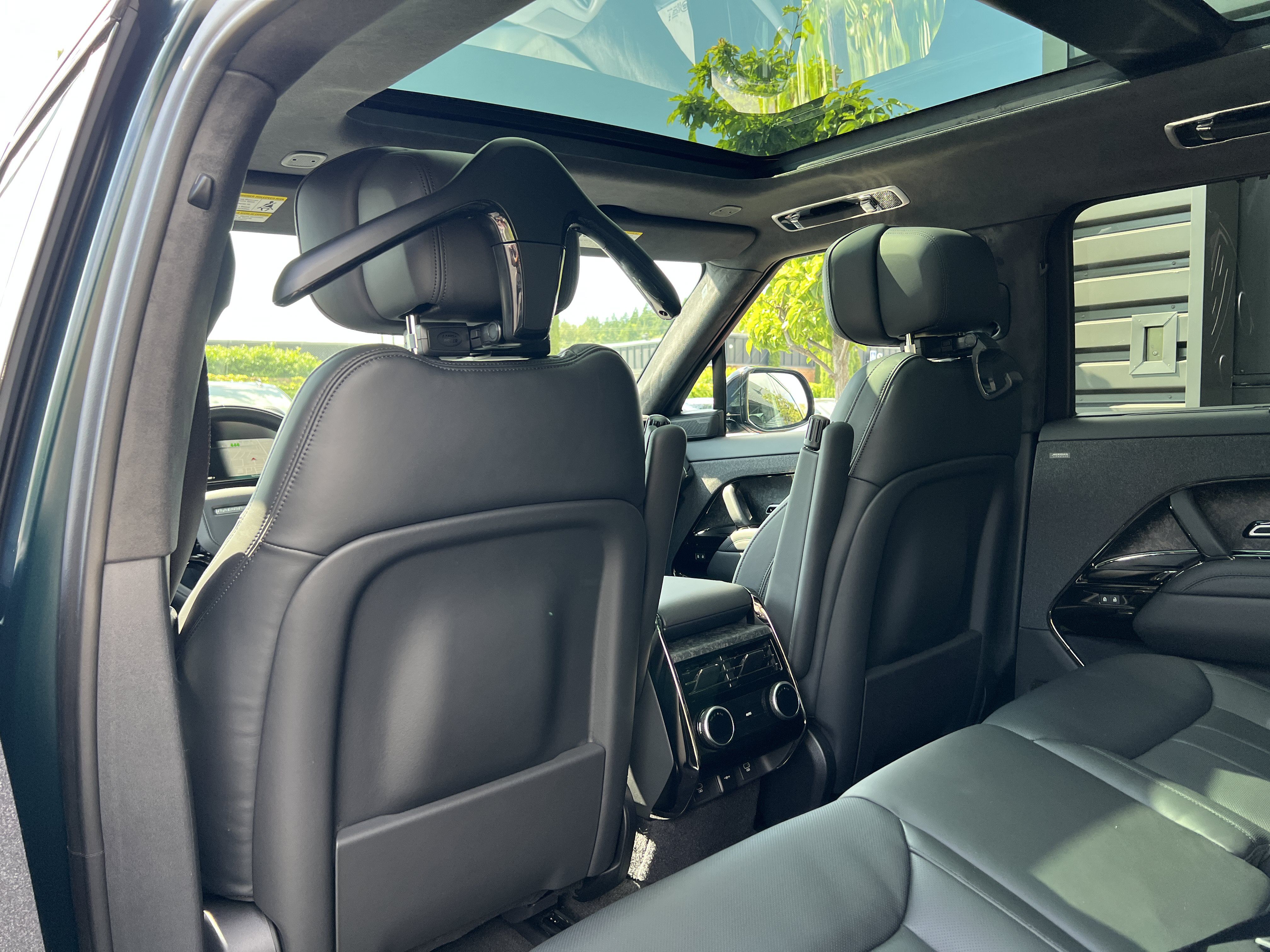 New 2025 Land Rover Range Rover Sport Autobiography AWD/4WD image 16