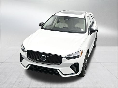 New 2026 Volvo XC60 B5 Ultra w/ Protection Package Premier AWD/4WD image 20