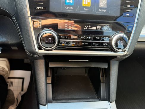 Used 2018 Subaru Outback 2.5i Premium AWD/4WD image 21