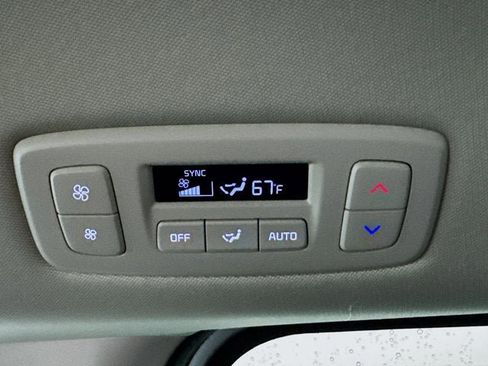 New 2026 Kia Carnival image 25