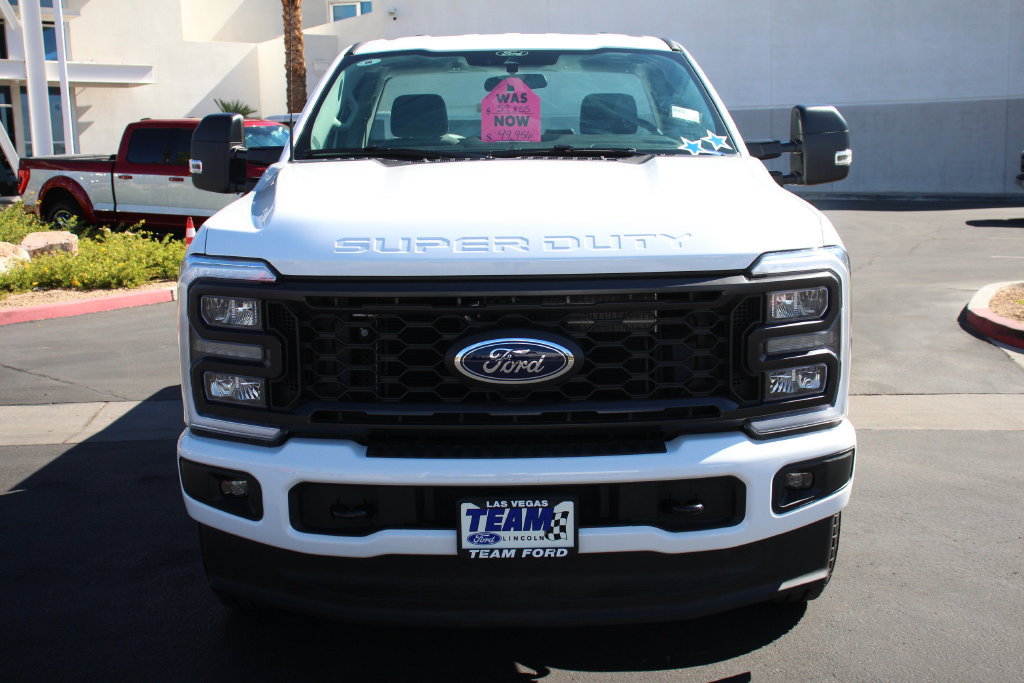 New 2025 Ford F350 XL w/ STX Appearance Package AWD/4WD image 9