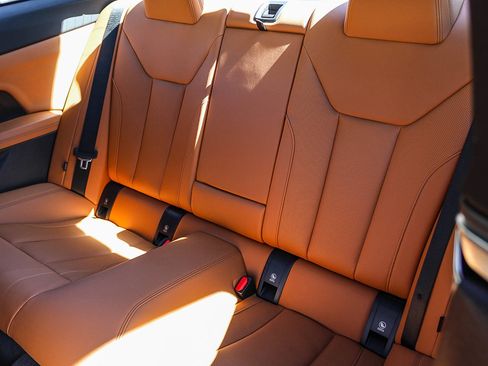 Certified 2025 BMW 430i Coupe w/ Convenience Package image 18