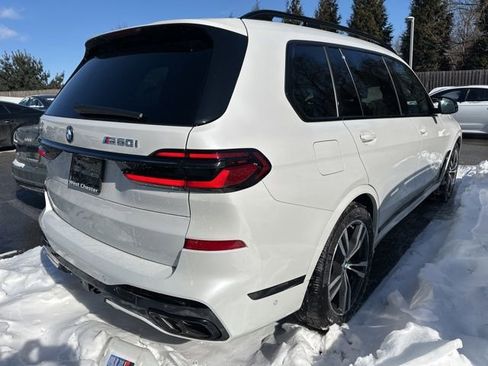 Used 2025 BMW X7 M60i image 6