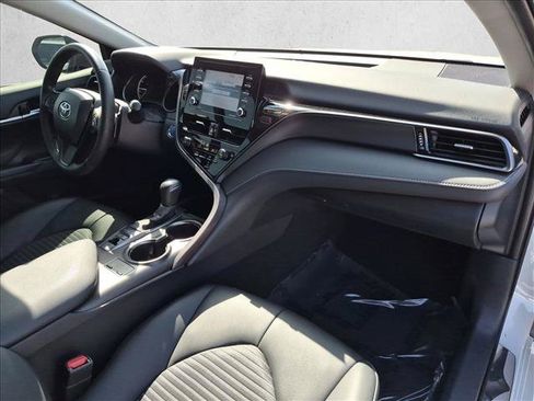 Certified 2023 Toyota Camry SE w/ Cold Weather Package FWD image 21
