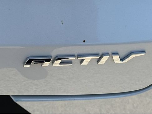 Certified 2025 Chevrolet TrailBlazer ACTIV w/ Convenience Package AWD/4WD image 14