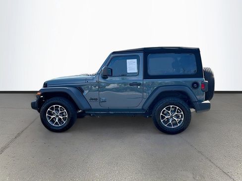 Used 2024 Jeep Wrangler Sport S image 4