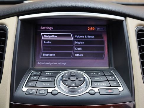 Used 2017 INFINITI QX50 AWD w/ Premium Plus Package image 40