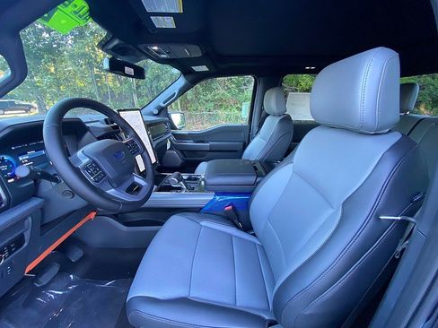 New 2025 Ford F150 Lightning Lariat image 24