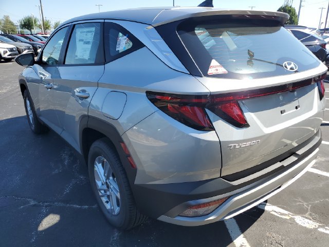 New 2026 Hyundai Tucson SE AWD/4WD image 3