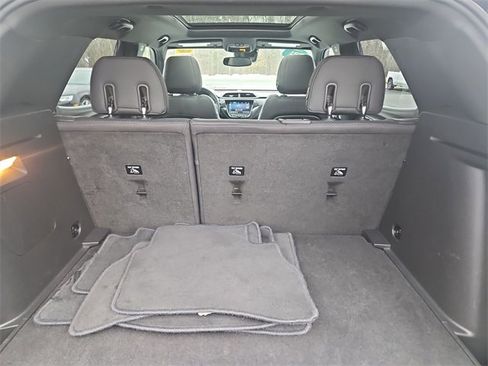 Used 2021 Chevrolet TrailBlazer RS w/ Sun and Liftgate Package image 26