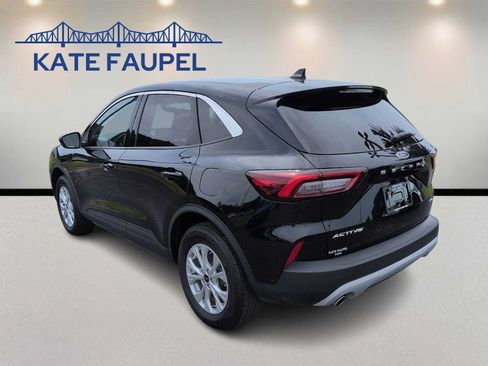 Used 2024 Ford Escape Active AWD/4WD image 5