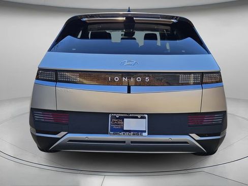 Certified 2023 Hyundai Ioniq 5 SEL w/ Cargo Package image 6