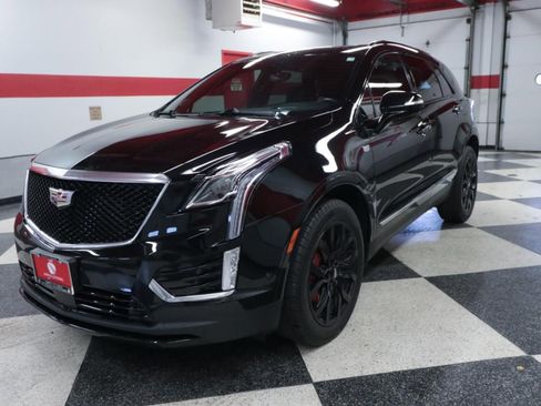 Used 2023 Cadillac XT5 Sportv w/ Technology Package AWD/4WD image 5