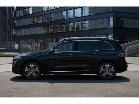 New 2024 Mercedes-Benz EQB 300 4MATIC image 33