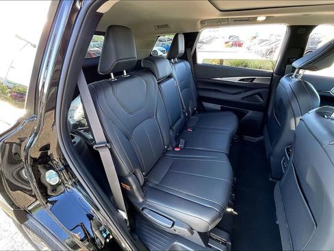 New 2026 INFINITI QX60 Pure w/ Cargo Package FWD image 9