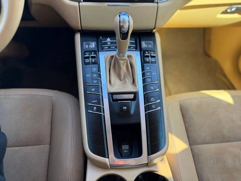 Used 2016 Porsche Macan S AWD/4WD image 48
