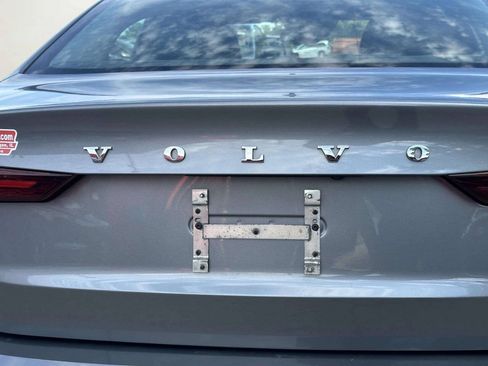 Used 2019 Volvo S60 T6 Momentum w/ Multimedia Package AWD/4WD image 40