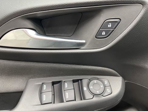 New 2026 Buick Envista Sport Touring w/ Convenience I Package FWD image 7