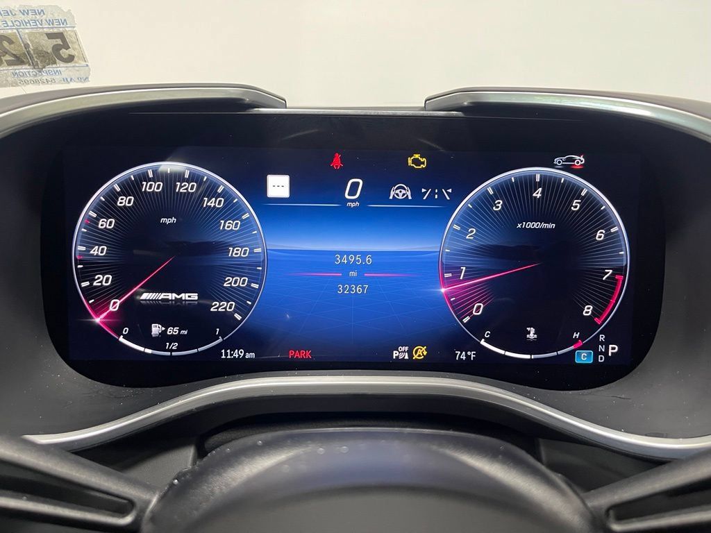 Used 2022 Mercedes-Benz SL 63 AMG 4MATIC image 31