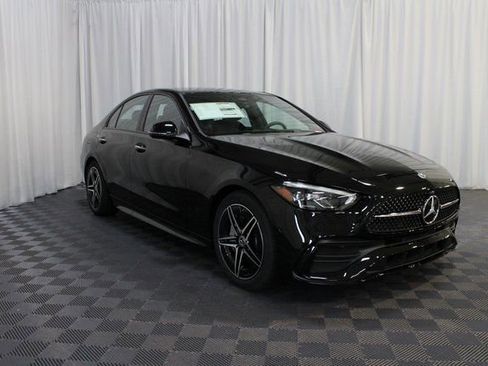 Used 2024 Mercedes-Benz C 300 4MATIC Sedan image 35