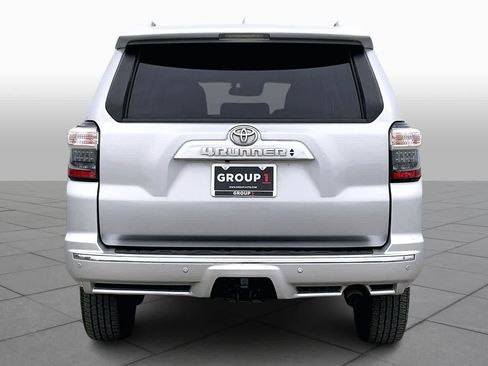 Used 2020 Toyota 4Runner Limited image 5