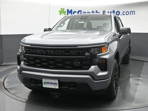 New 2026 Chevrolet Silverado 1500 Custom w/ LPO, Dark Essentials Package AWD/4WD image 21