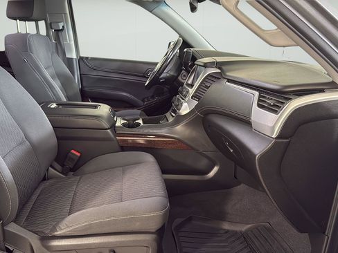 Used 2019 GMC Yukon SLE w/ Convenience Package AWD/4WD image 17
