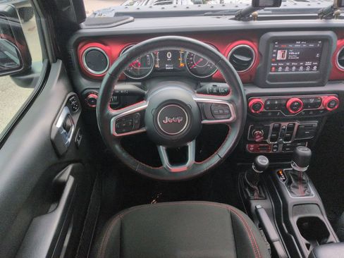 Used 2021 Jeep Wrangler Unlimited Rubicon w/ Safety Group AWD/4WD image 15